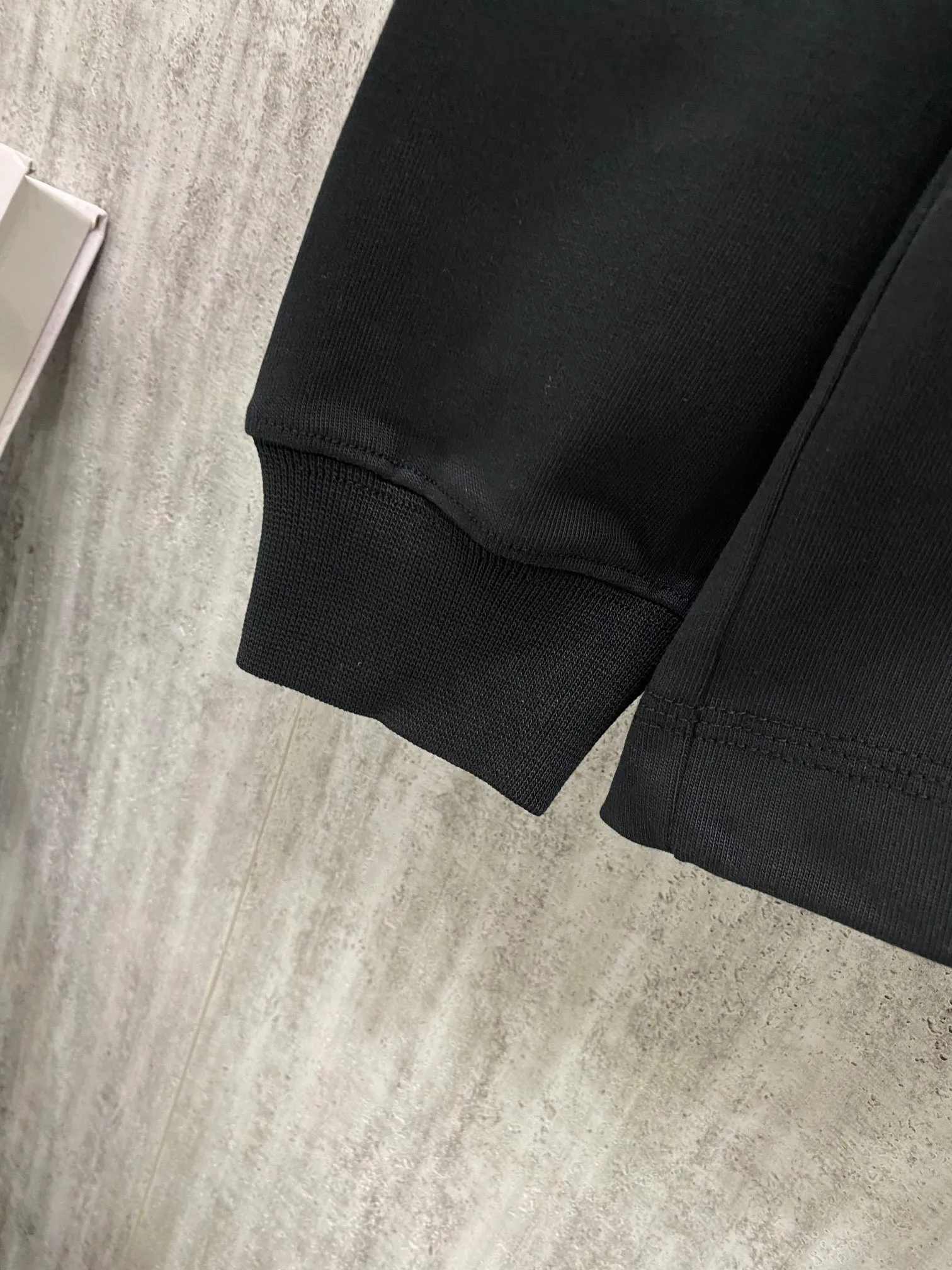 2026ss g Size：S M L XL Color：Black White 120
